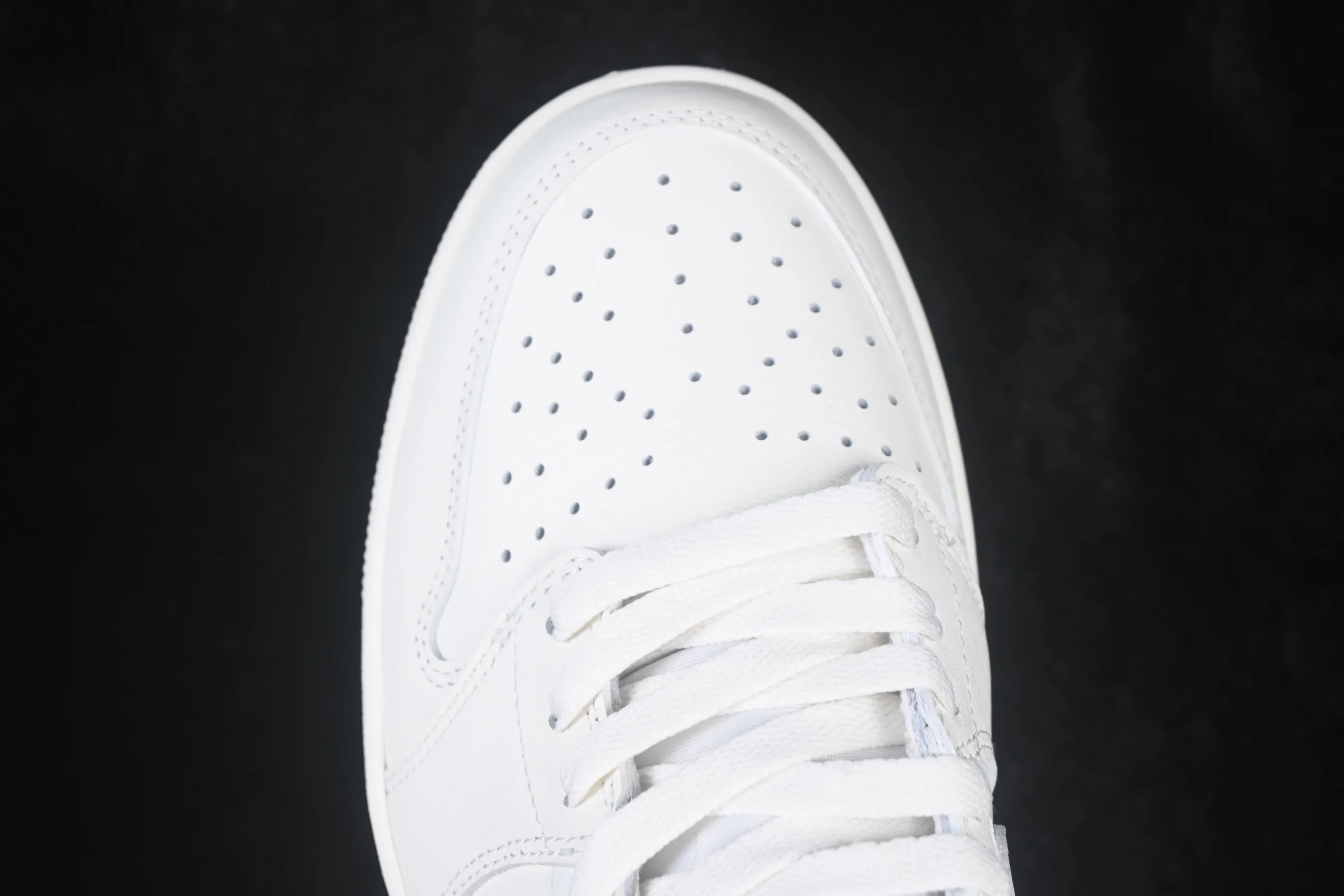 All categories Air Jordan Jordan series basketball shoes Air Jordan 1 Low Air Jordan 1 Retro Low OG "Sail and University Red" AJ1 Joe 1 rice white low-top retro culture basketball shoes HQ6998-100